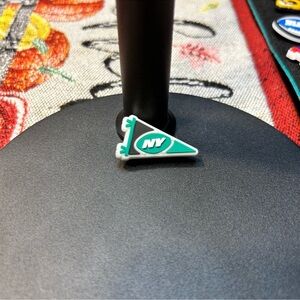 3/$8 New York Jets Pennant Croc Charm